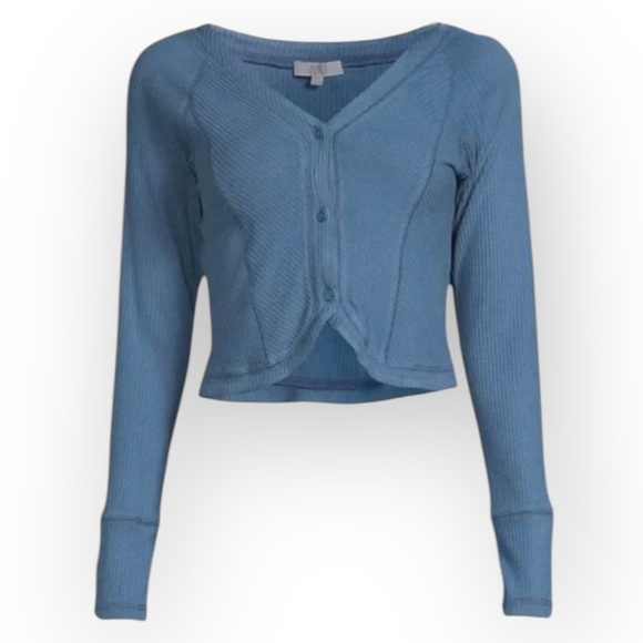 Area Stars Ribbed Boyfriend Button Front Crop Top NWT Large - Picture 1 of 2